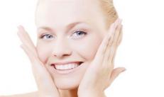 चेहरे की त्वचा को गोरा कैसे करें, घरेलू नुस्खे घर पर फेशियल स्क्रब: शुष्क और सामान्य त्वचा के लिए नुस्खे
