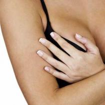 Uczucie pieczenia w klatce piersiowej podczas karmienia piersią